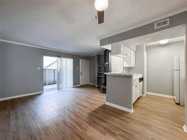 260 El Dorado Boulevard 2413, Houston, TX 77598