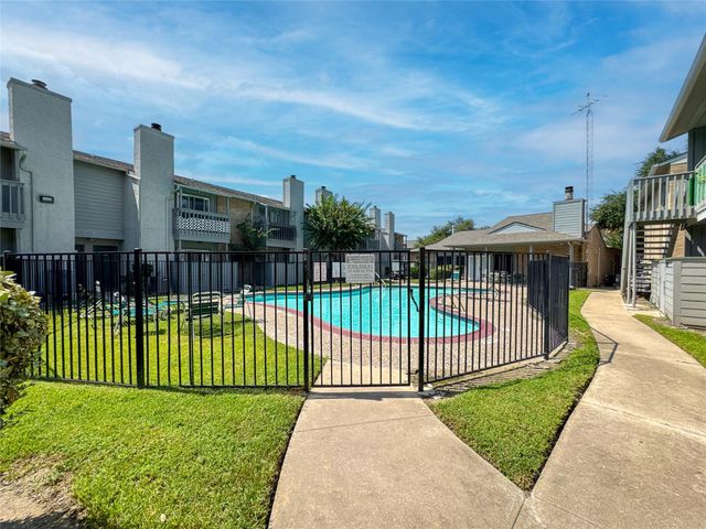 260 El Dorado Boulevard 2413, Houston, TX 77598