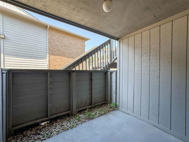 260 El Dorado Boulevard 2413, Houston, TX 77598