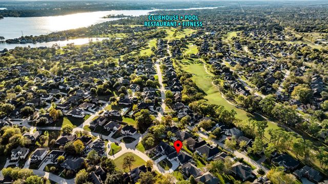 202 Victoria Court, Montgomery, TX 77356