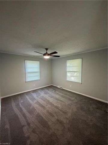 2387 Ashley Loop, Reidsville, NC 27320
