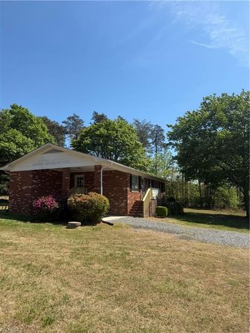 2387 Ashley Loop, Reidsville, NC 27320