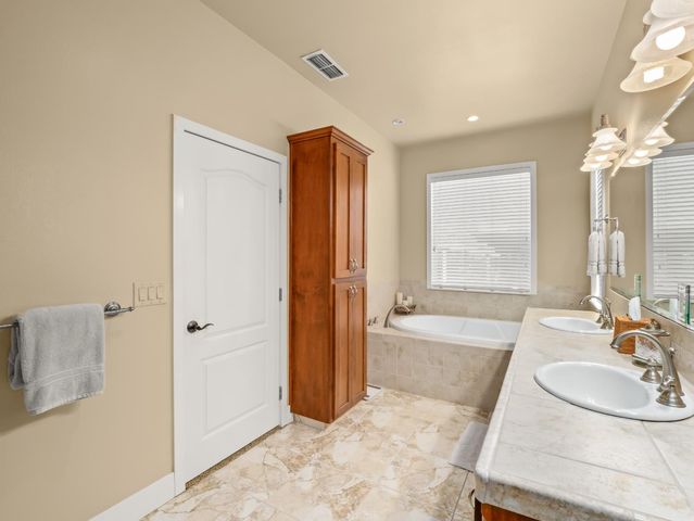 16787 Paula Road, Madera, CA 93636