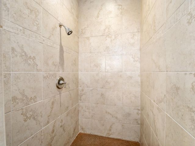 16787 Paula Road, Madera, CA 93636