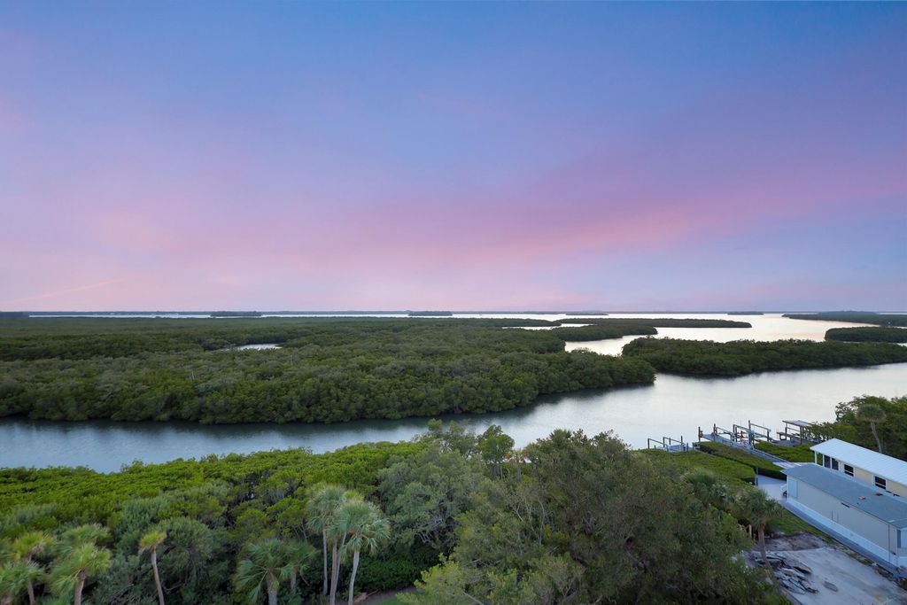 5059 N Hwy A1a 701, Fort Pierce, FL 34949