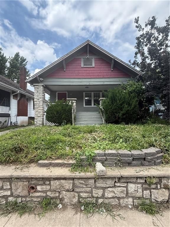 1220 S Ash Avenue, Independence, MO 64052