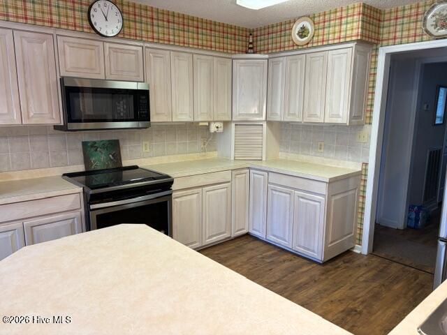 16 Fairway Drive, Shallotte, NC 28470