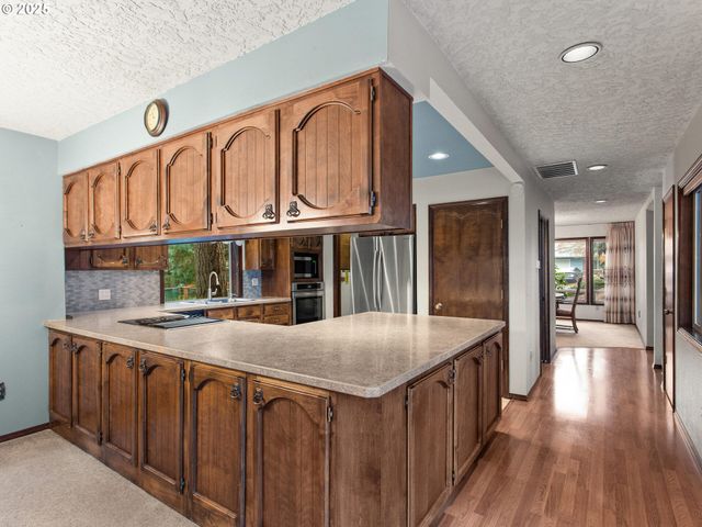 413 Nw 7th St, Battle Ground, WA 98604