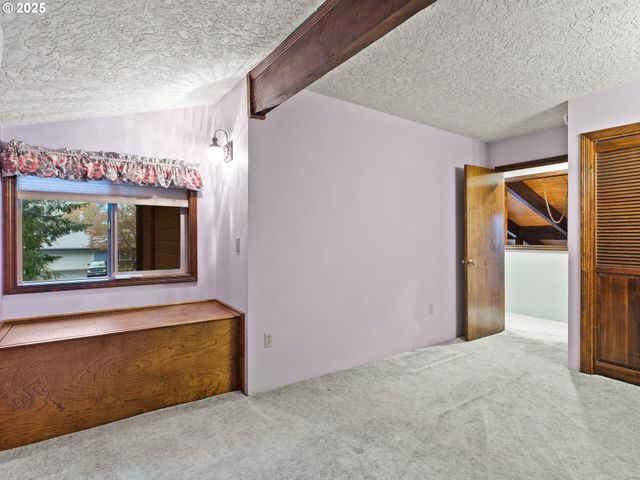 413 Nw 7th St, Battle Ground, WA 98604