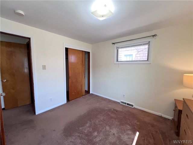 480 West Hazeltine Avenue, Tonawanda, NY 14217