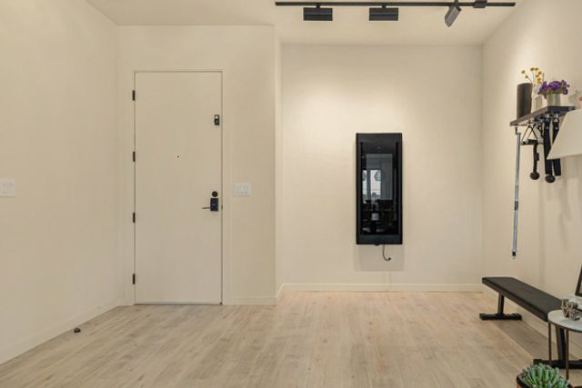 2135 W Cermak Road 3S, Chicago, IL 60608