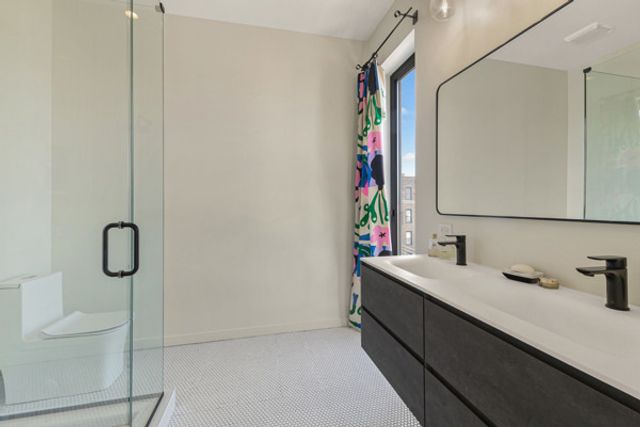 2135 W Cermak Road 3S, Chicago, IL 60608
