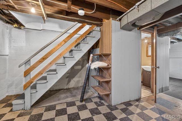 3708 Killarney Court, St Louis, MO 63114