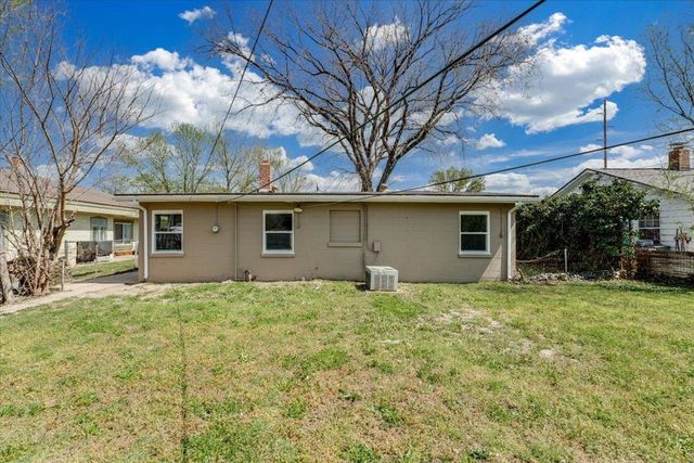 1933 S Fern, Wichita, KS 67213