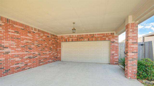 22423 Wenbury Drive, Tomball, TX 77375