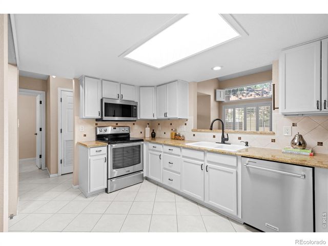 6465 Yank Court B, Arvada, CO 80004