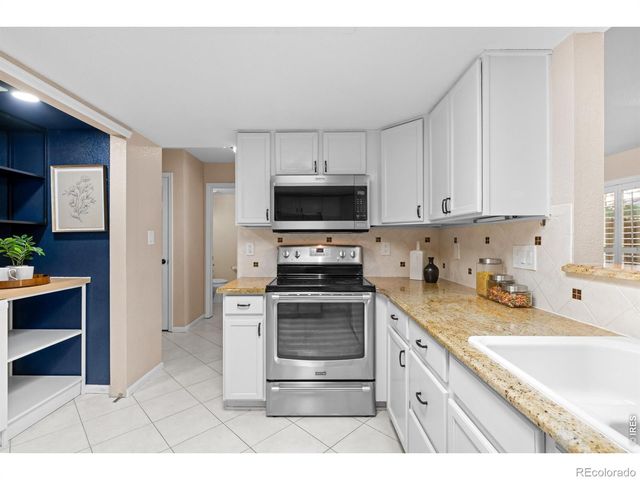6465 Yank Court B, Arvada, CO 80004