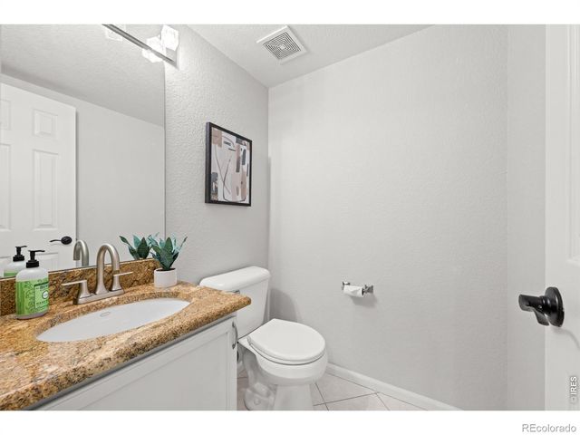6465 Yank Court B, Arvada, CO 80004