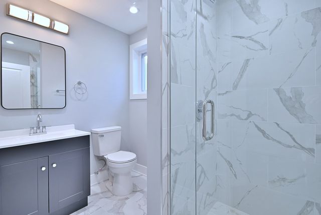 9322 S Euclid Avenue, Chicago, IL 60617