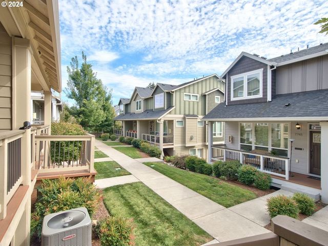 7728 Ne JULIE ANN Ln, Hillsboro, OR 97124