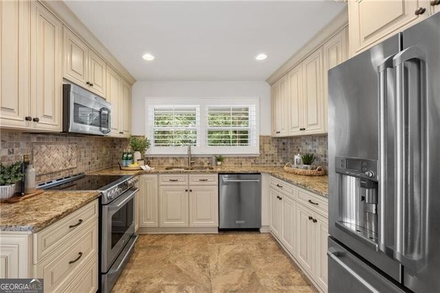 6502 Deerings Lane, Peachtree Corners, GA 30092
