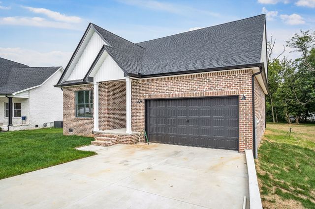 125 Beckam Way, Smithville, TN 37166