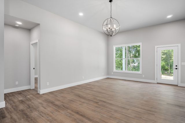 125 Beckam Way, Smithville, TN 37166