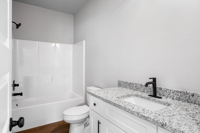 125 Beckam Way, Smithville, TN 37166