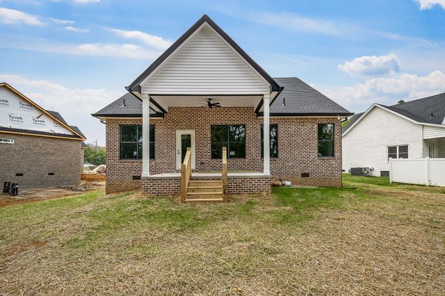 125 Beckam Way, Smithville, TN 37166