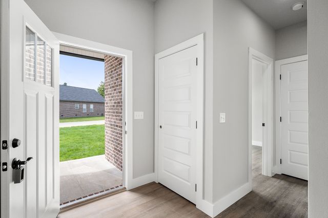 125 Beckam Way, Smithville, TN 37166