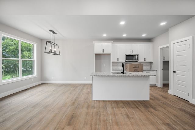 125 Beckam Way, Smithville, TN 37166