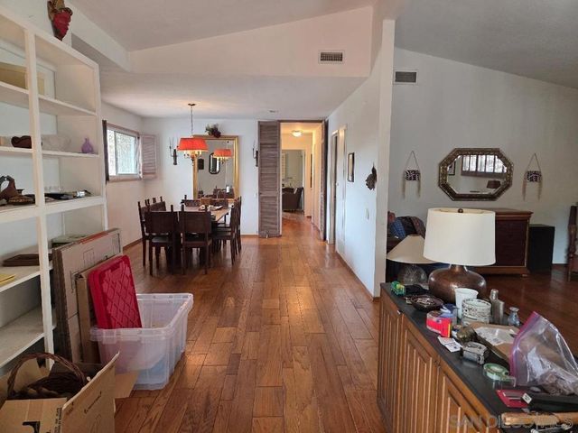 2729 Gobat Avenue, San Diego, CA 92122