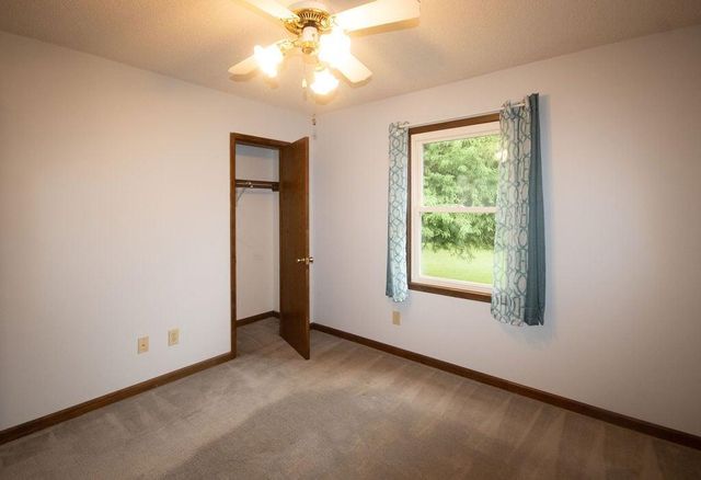 162 Price Drive W, Locust Grove, GA 30248