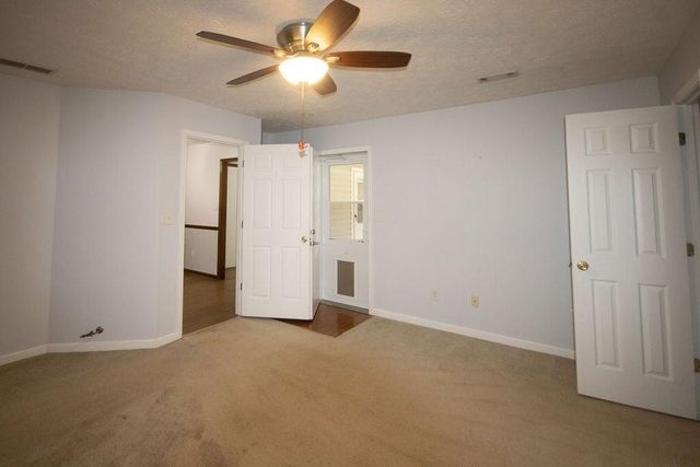 162 Price Drive W, Locust Grove, GA 30248