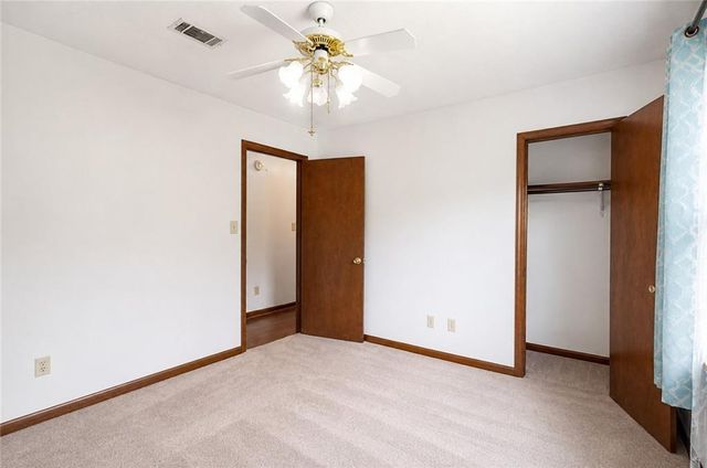 162 Price Drive W, Locust Grove, GA 30248