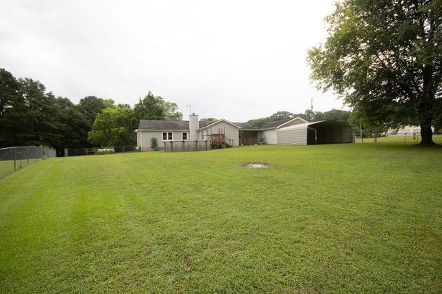 162 Price Drive W, Locust Grove, GA 30248