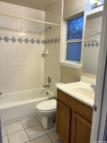 526 PHARIS ST, San Antonio, TX 78237
