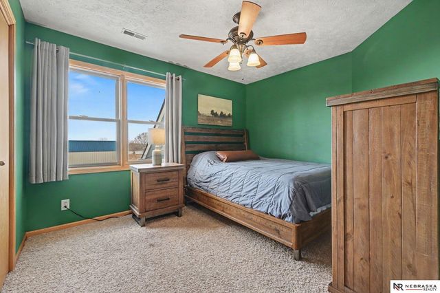 9433 2nd Street, Firth, NE 68358