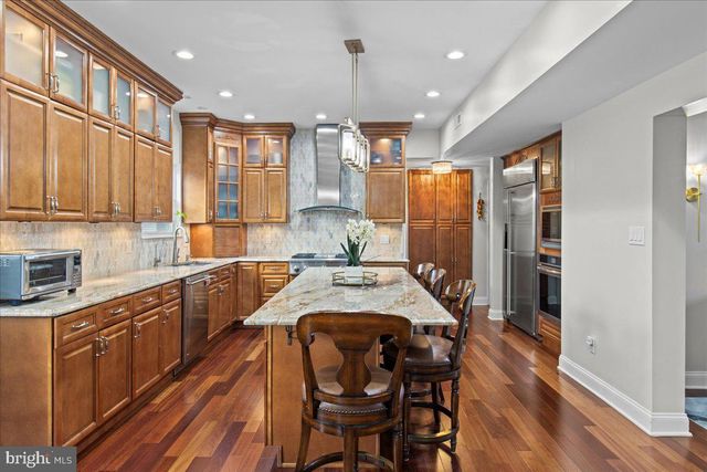 3 WOODLAND CT, Voorhees, NJ 08043