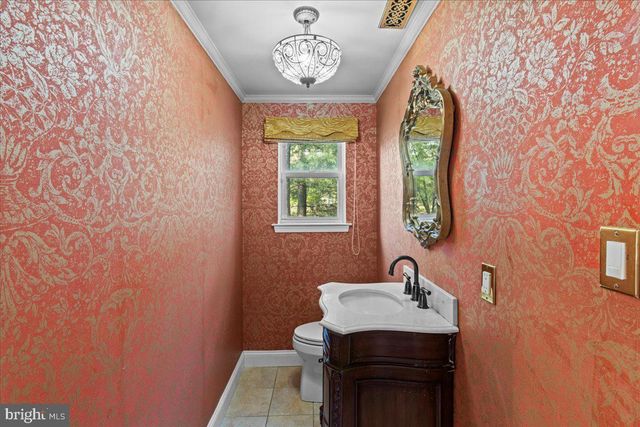 3 WOODLAND CT, Voorhees, NJ 08043