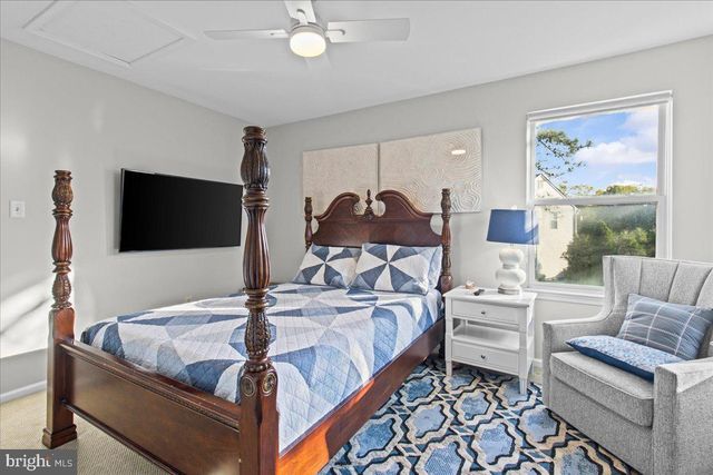 3 WOODLAND CT, Voorhees, NJ 08043