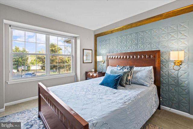 3 WOODLAND CT, Voorhees, NJ 08043