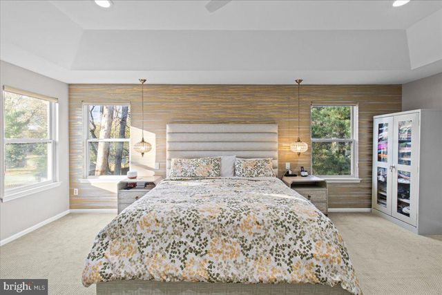 3 WOODLAND CT, Voorhees, NJ 08043