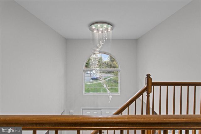 3 WOODLAND CT, Voorhees, NJ 08043