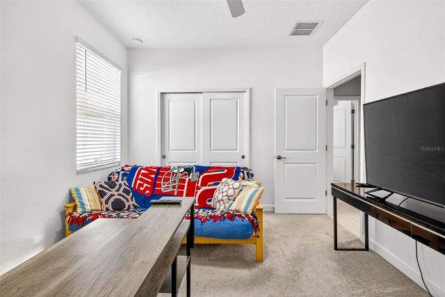 17245 STAR BANKS ST, Wimauma, FL 33598