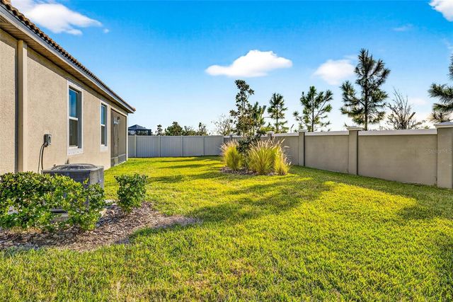 17245 STAR BANKS ST, Wimauma, FL 33598