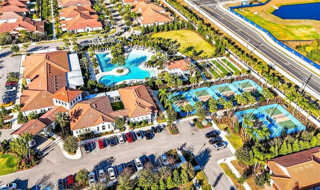 17245 STAR BANKS ST, Wimauma, FL 33598