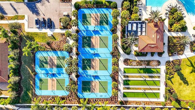 17245 STAR BANKS ST, Wimauma, FL 33598