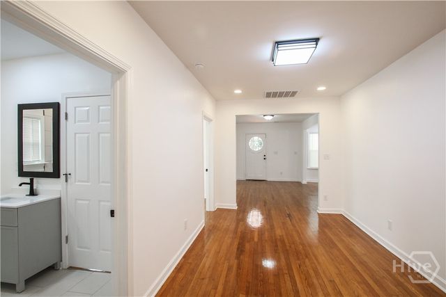 1904 E 51 Street, Savannah, GA 31405