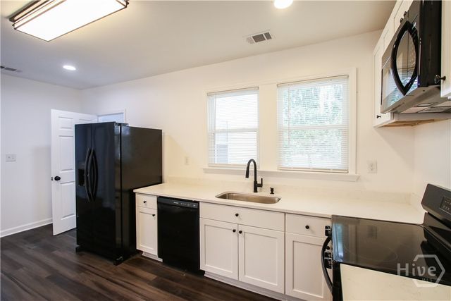 1904 E 51 Street, Savannah, GA 31405